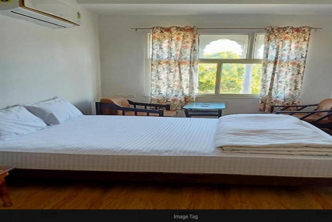 ホテル Hindupura Residency サワイ・マドプール エクステリア 写真